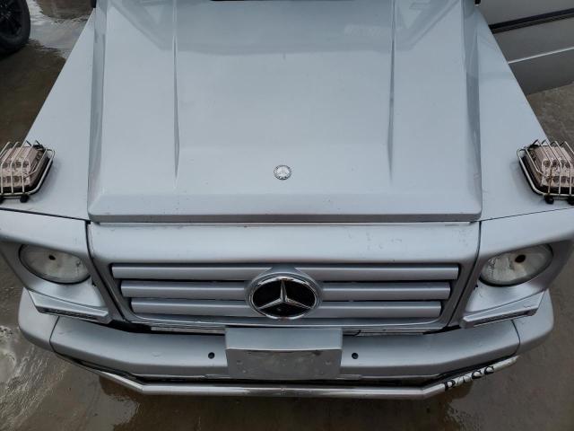 WDCYR49EX2X133352 - 2002 MERCEDES-BENZ G 500 SILVER photo 12