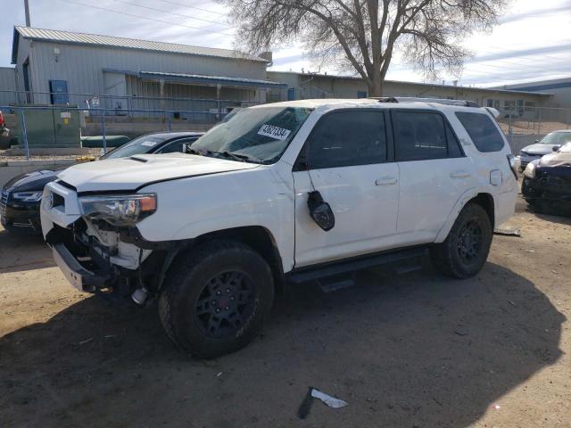 JTEBU5JR7J5579690 - 2018 TOYOTA 4RUNNER SR5/SR5 PREMIUM WHITE photo 1