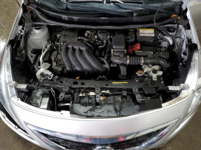 3N1CN7AP7FL949692 - 2015 NISSAN VERSA S SILVER photo 11