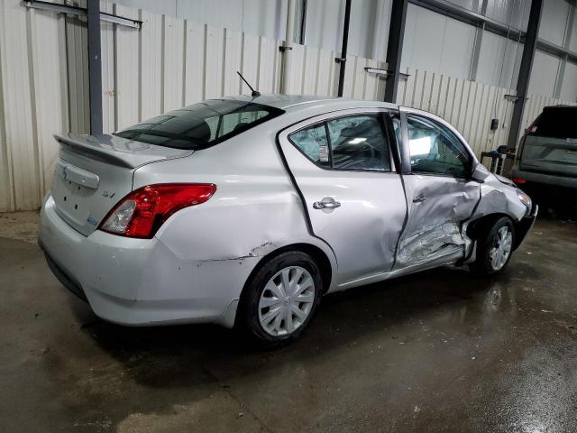 3N1CN7AP7FL949692 - 2015 NISSAN VERSA S SILVER photo 3