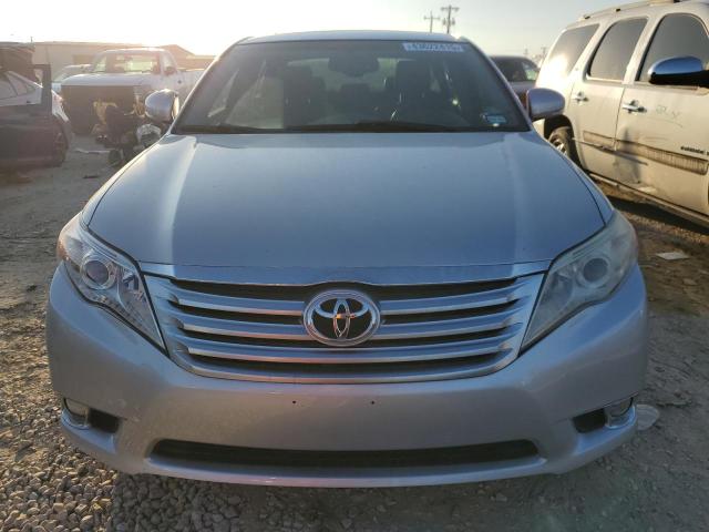 4T1BK3DB7CU450771 - 2012 TOYOTA AVALON BASE 银色 照片 5
