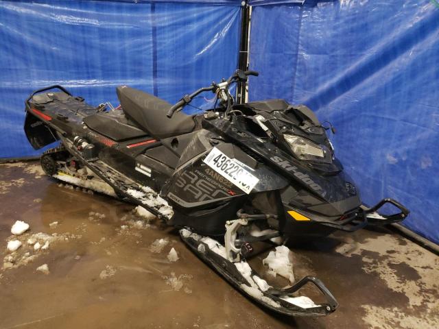 2BPSUWHM1HV000136 - 2017 SKI DOO RENEGADE BLACK photo 1