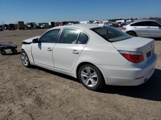 WBANU53548CT09346 - 2008 BMW 528 I WHITE photo 2