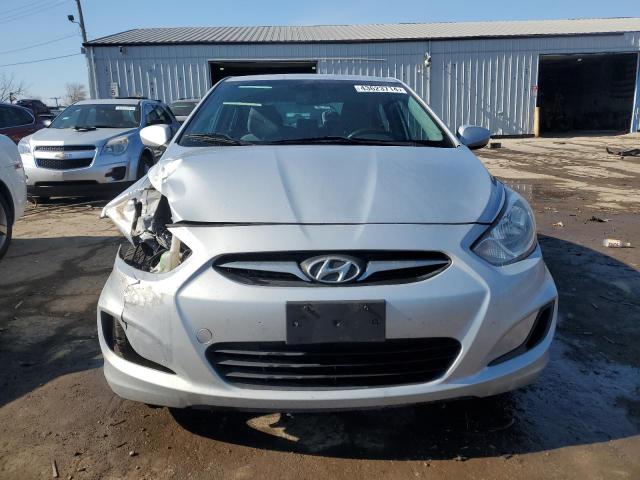 KMHCT4AE4DU313634 - 2013 HYUNDAI ACCENT GLS SILVER photo 5