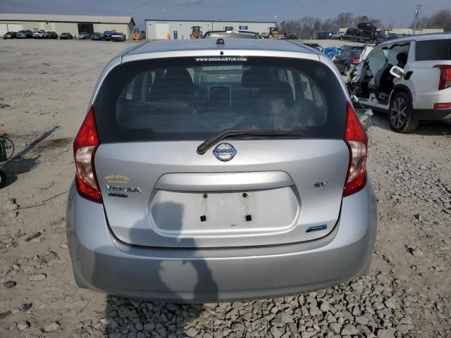 3N1CE2CP3FL441025 - 2015 NISSAN VERSA NOTE S SILVER photo 6