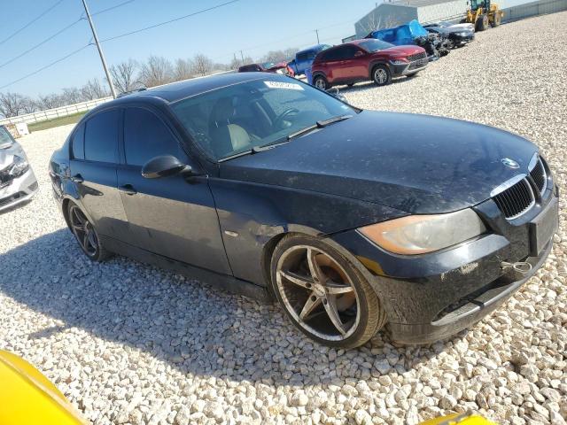 WBAVA37547NE28981 - 2007 BMW 328 I BLACK photo 4