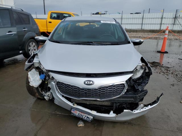 KNAFX5A88G5619236 - 2016 KIA FORTE EX SILVER photo 5