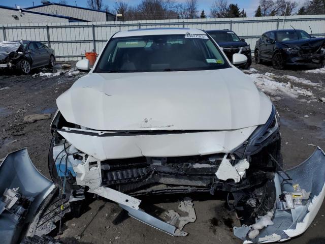 1N4BL4FWXKC148943 - 2019 NISSAN ALTIMA PLATINUM WHITE photo 5