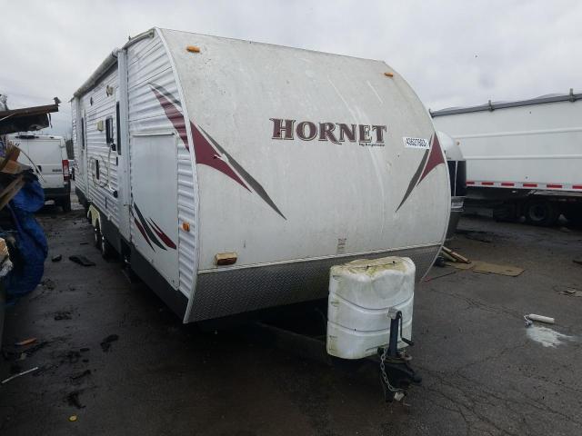 4YDT32B2XB7201071 - 2011 KEYSTONE HORNET TWO TONE photo 1