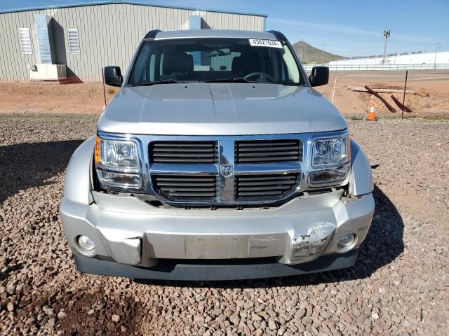 1D4PU2GK0AW103314 - 2010 DODGE NITRO SE SILVER photo 5