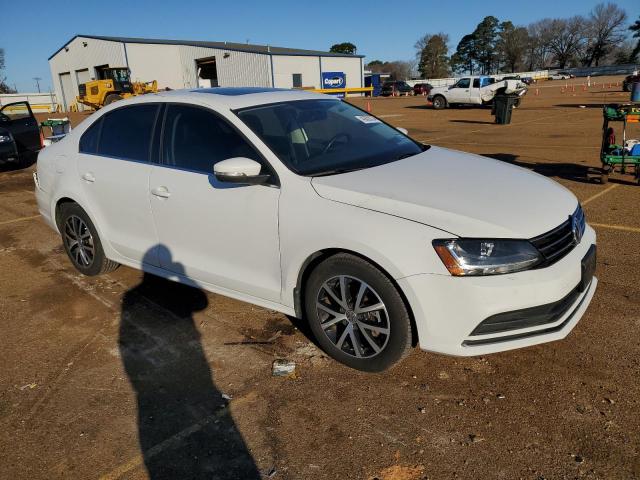 3VWDB7AJ6HM282730 - 2017 VOLKSWAGEN JETTA SE WHITE photo 4