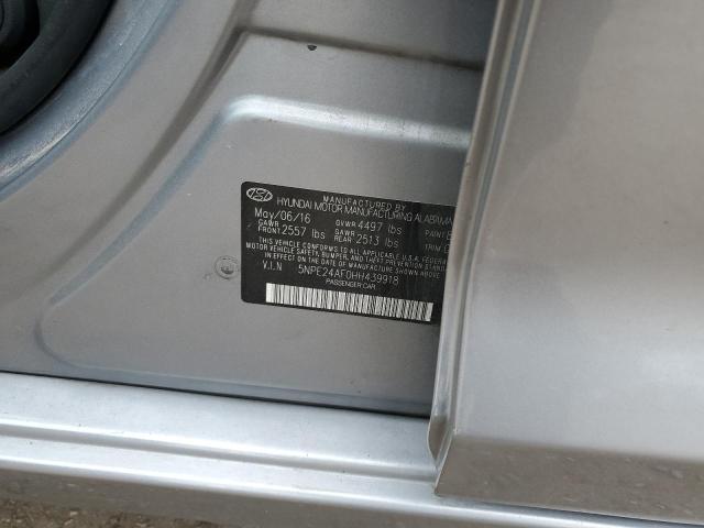 5NPE24AF0HH439918 - 2017 HYUNDAI SONATA SE SILVER photo 13