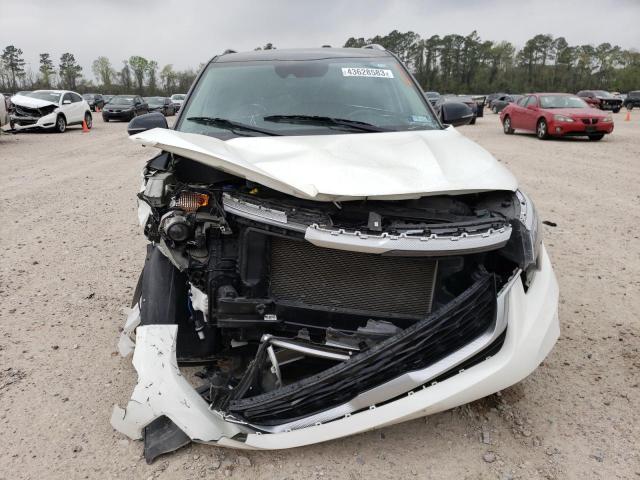 KNDEU2AA1N7271774 - 2022 KIA SELTOS S WHITE photo 5