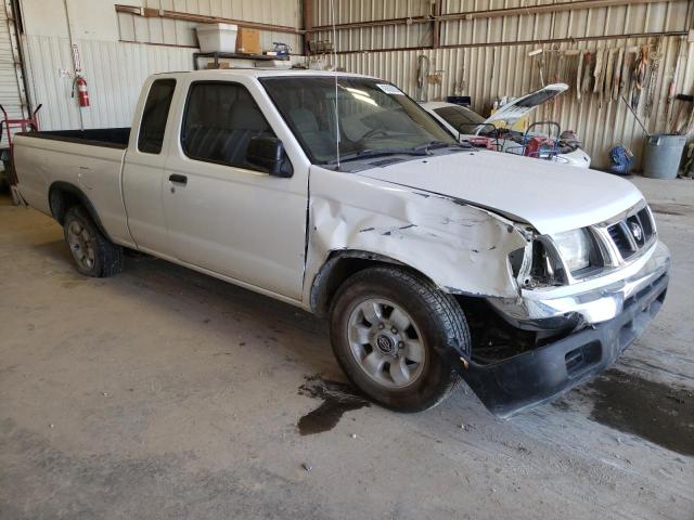 1N6DD26S8XC306492 - 1999 NISSAN FRONTIER KING CAB XE WHITE photo 4