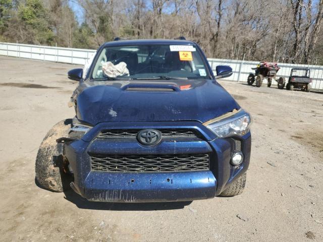 JTEBU5JR7J5608816 - 2018 TOYOTA 4RUNNER SR5/SR5 PREMIUM 蓝色 照片 5