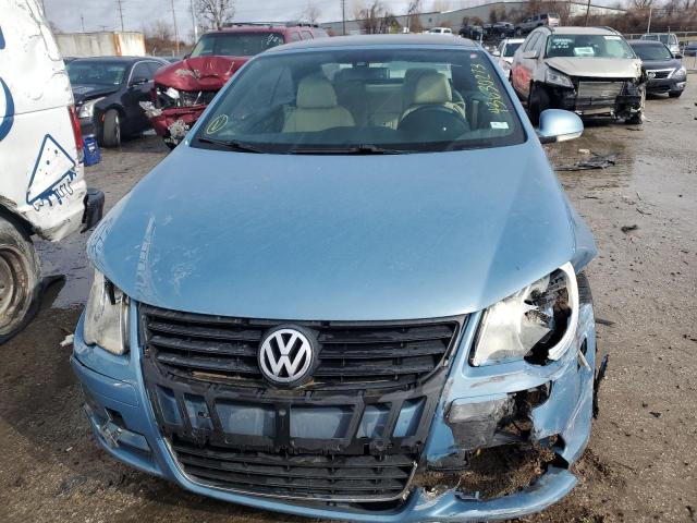 WVWFA71F88V036844 - 2008 VOLKSWAGEN EOS LUX 蓝色 照片 5