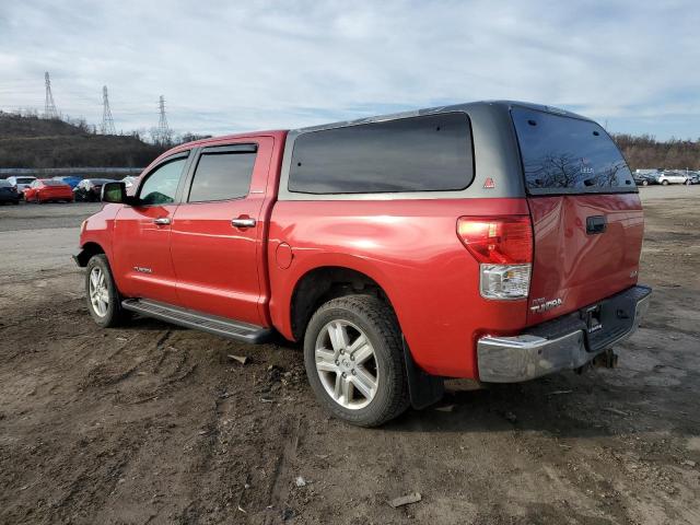 5TFHY5F1XBX194345 - 2011 TOYOTA TUNDRA CREWMAX LIMITED RED photo 2