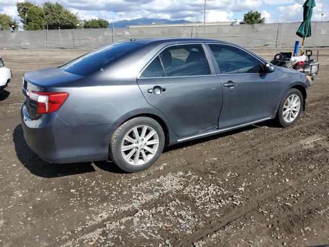 4T4BF1FK4CR267727 - 2012 TOYOTA CAMRY BASE GRAY photo 3