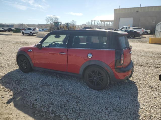 WMWZG3C52BTY36239 - 2011 MINI COOPER S CLUBMAN RED photo 2