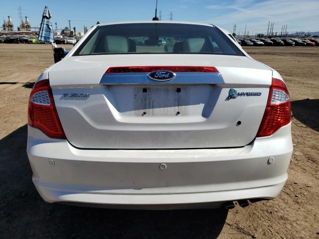 3FADP0L33BR276345 - 2011 FORD FUSION HYBRID WHITE photo 6