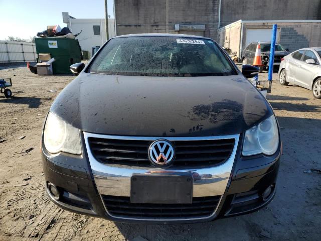 WVWFA71F19V008319 - 2009 VOLKSWAGEN EOS LUX BLACK photo 5