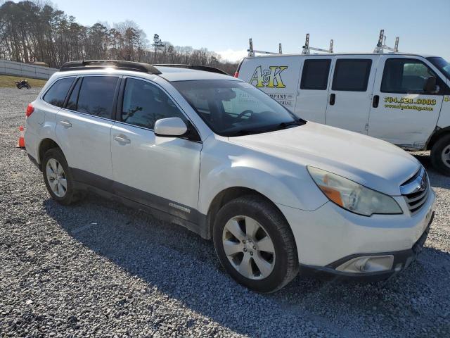 4S4BRCGC7B3315682 - 2011 SUBARU OUTBACK 2.5I PREMIUM WHITE photo 4