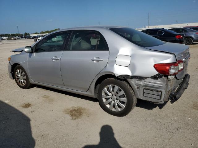 2T1BU4EE1CC878703 - 2012 TOYOTA COROLLA BASE SILVER photo 2
