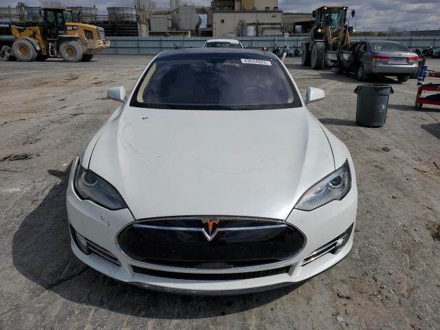 5YJSA1DN0DFP17670 - 2013 TESLA MODEL S თეთრი ფოტო 5