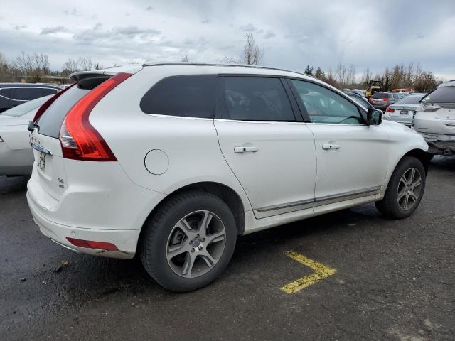 YV4902DZ5E2555076 - 2014 VOLVO XC60 T6 WHITE photo 3