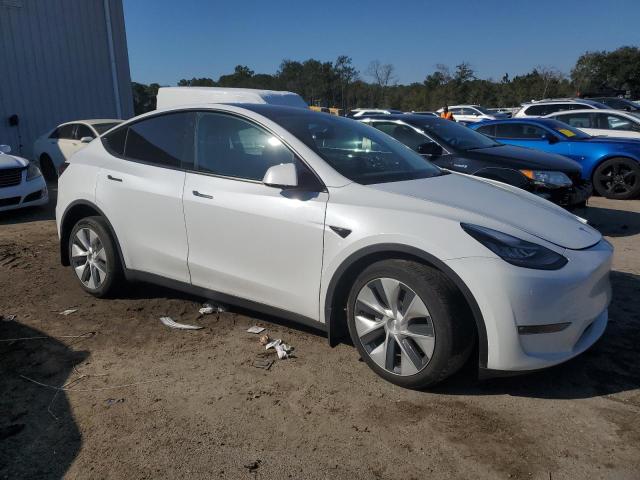 5YJYGDEE6MF303687 - 2021 TESLA MODEL Y WHITE photo 4