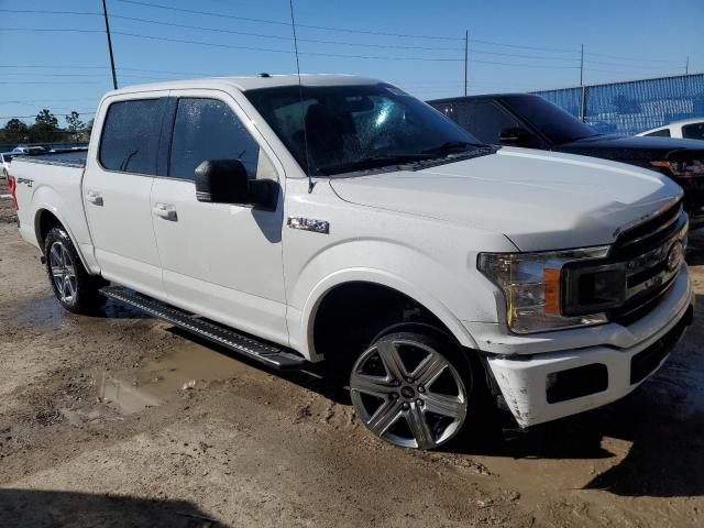 1FTEW1EG6JFD24777 - 2018 FORD F150 SUPERCREW WHITE photo 4