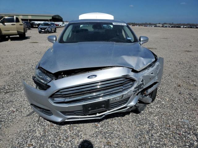 3FA6P0HD6GR279032 - 2016 FORD FUSION SE SILVER photo 5