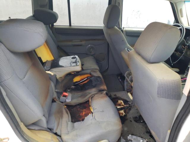 1J8HG48K27C597911 - 2007 JEEP COMMANDER 白色 照片 11