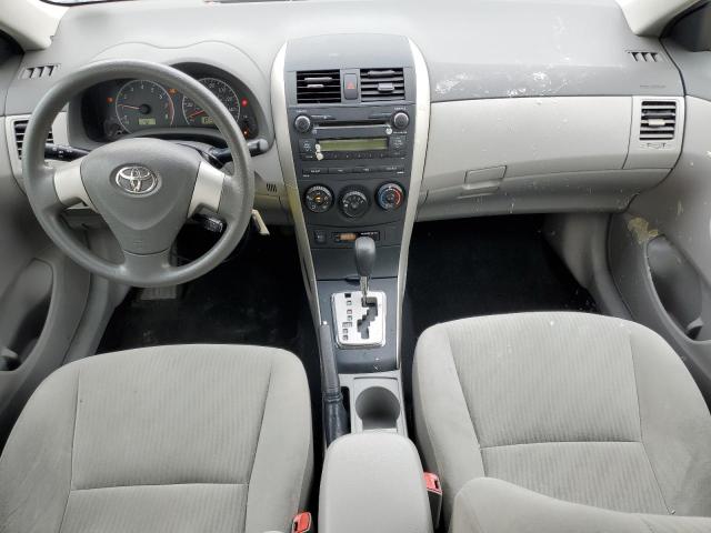 1NXBU4EE7AZ333052 - 2010 TOYOTA COROLLA BASE SILVER photo 8