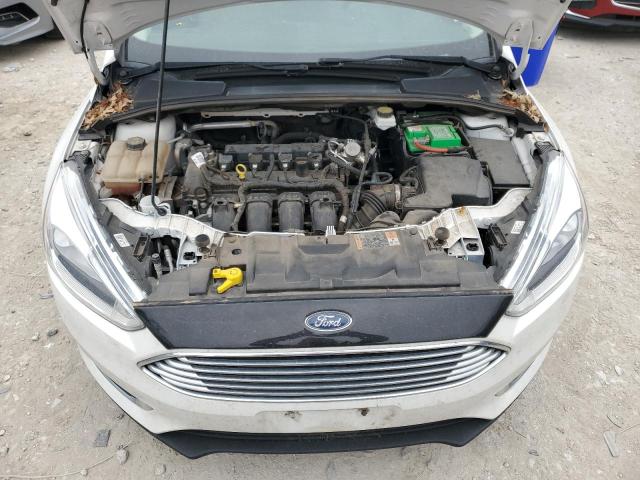 1FADP3N22JL271866 - 2018 FORD FOCUS TITANIUM WHITE photo 11