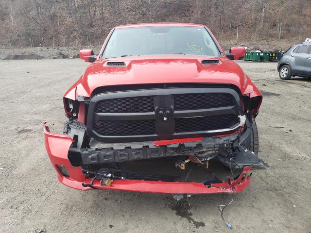 1C6RR7MT0HS717452 - 2017 RAM 1500 SPORT RED photo 5