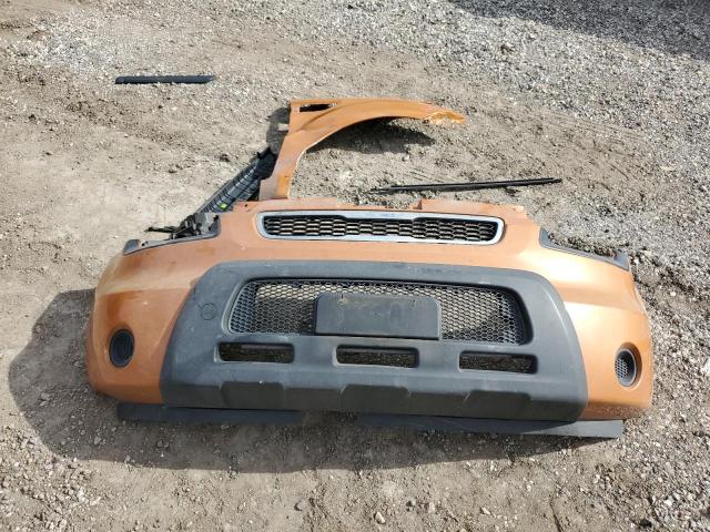 KNDJT2A23B7274827 - 2011 KIA SOUL + ORANGE photo 12