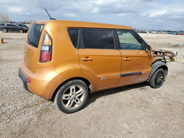 KNDJT2A23B7274827 - 2011 KIA SOUL + ORANGE photo 3