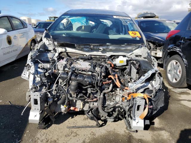 JTDZN3EU5C3053513 - 2012 TOYOTA PRIUS V SILVER photo 5