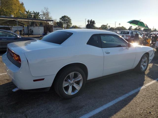 2C3CDYAG5EH214744 - 2014 DODGE CHALLENGER WHITE photo 3