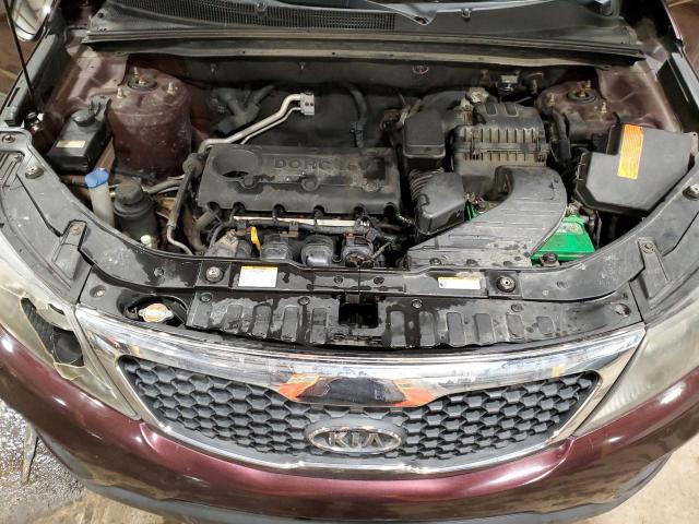 5XYKT3A16BG063870 - 2011 KIA SORENTO BASE BURGUNDY photo 11