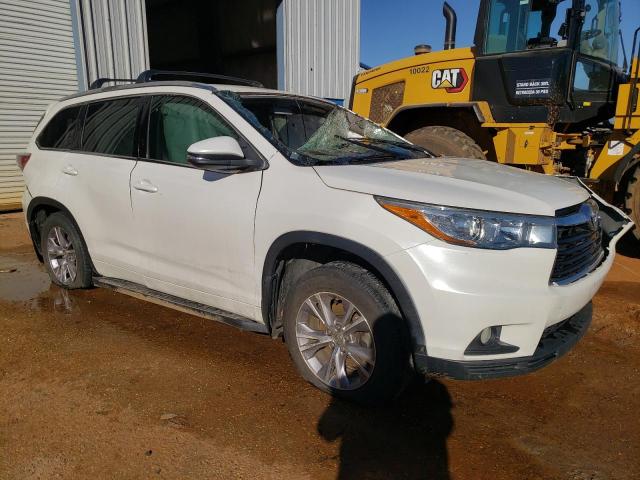 5TDKKRFH5FS076825 - 2015 TOYOTA HIGHLANDER XLE WHITE photo 4