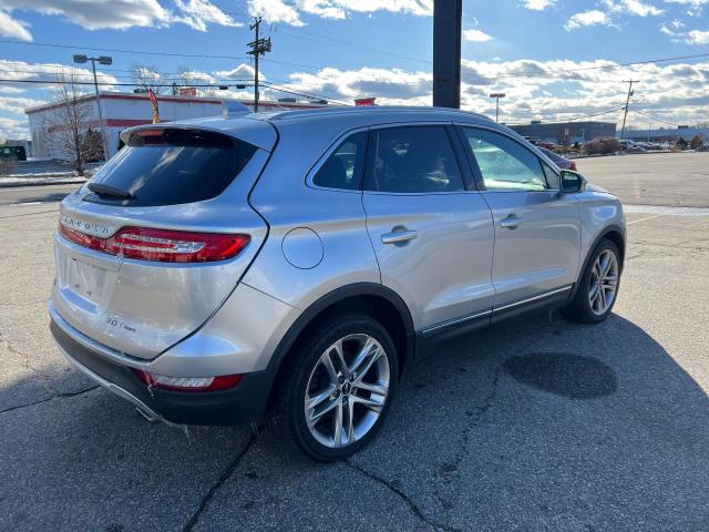 5LMCJ3D9XHUL46445 - 2017 LINCOLN MKC RESERVE SILVER photo 4