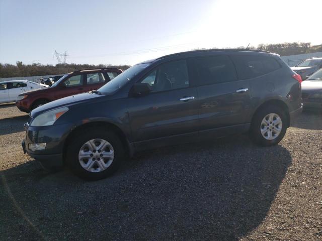 1GNKRFED9BJ267378 - 2011 CHEVROLET TRAVERSE LS GRAY photo 1