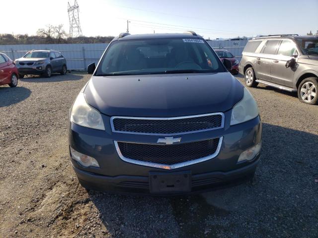 1GNKRFED9BJ267378 - 2011 CHEVROLET TRAVERSE LS GRAY photo 5