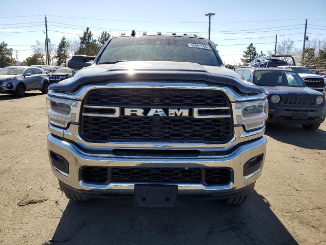 3C6MR5AJ8KG706618 - 2019 RAM 2500 TRADESMAN BLUE photo 5