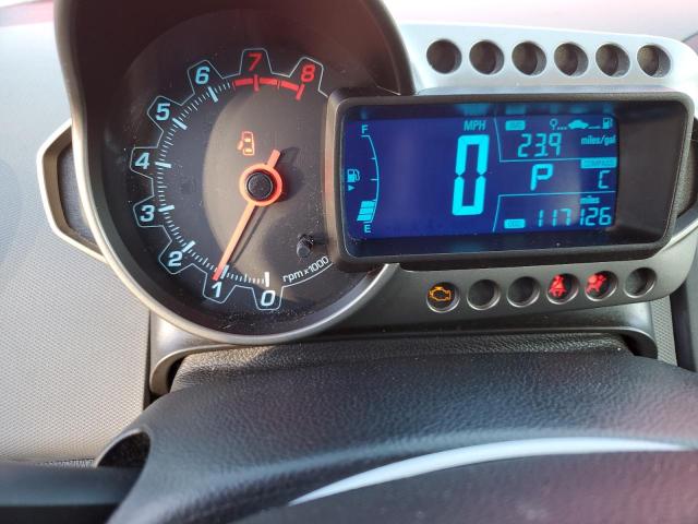 1G1JA5SH8D4106236 - 2013 CHEVROLET SONIC LS RED photo 9