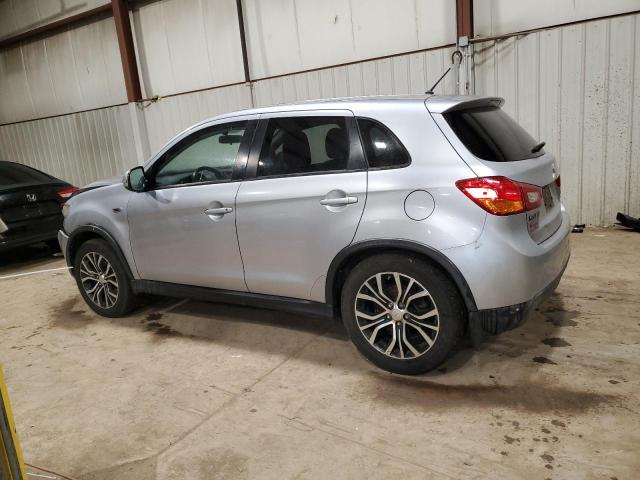 JA4AP3AW4GZ052171 - 2016 MITSUBISHI OUTLANDER ES SILVER photo 2