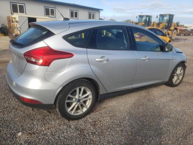 1FADP3K20HL305382 - 2017 FORD FOCUS SE SILVER photo 3