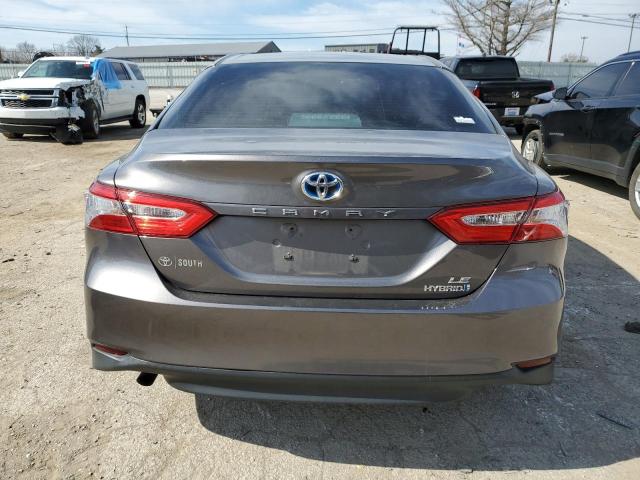 4T1B31HK9JU002069 - 2018 TOYOTA CAMRY LE SILVER photo 6